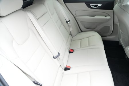 2020 Volvo V60 - photo 14