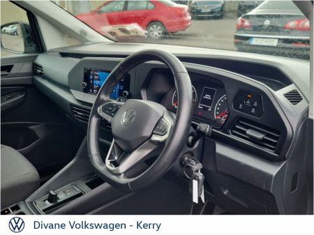 2023 Volkswagen Caddy - photo 2