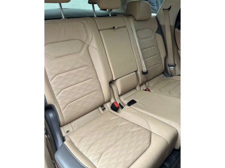 2019 Volkswagen Touareg - photo 10