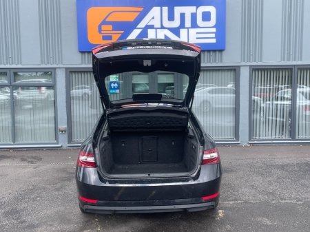 2019 Skoda Superb - photo 5