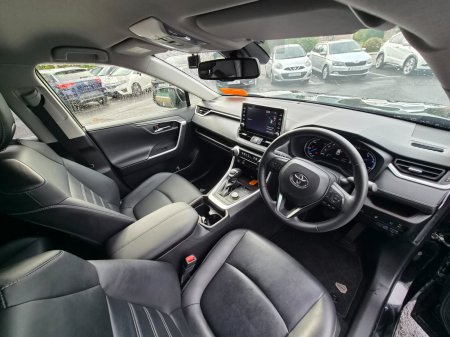 2021 Toyota RAV4 - photo 9