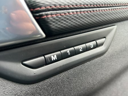 2020 Land Rover Discovery Sport - photo 3