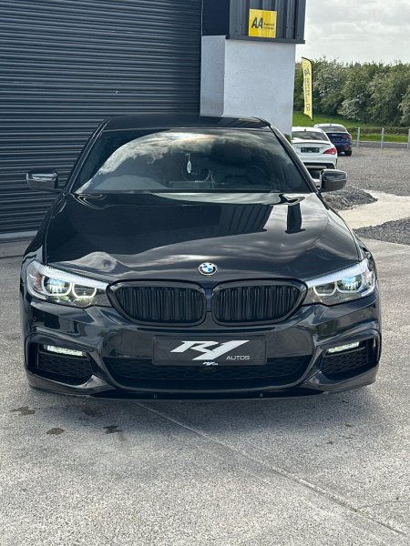 2019 BMW 5-Series - photo 4