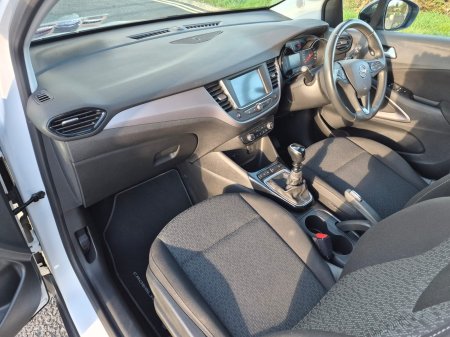 2022 Opel Crossland - photo 27
