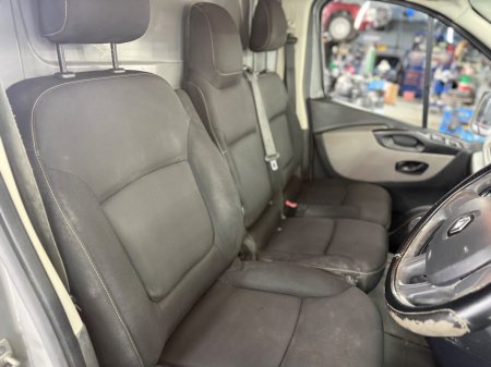 2016 Renault Trafic - photo 24