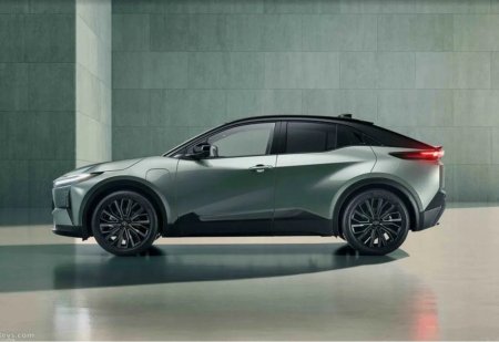 2026 Toyota C-HR - photo 4