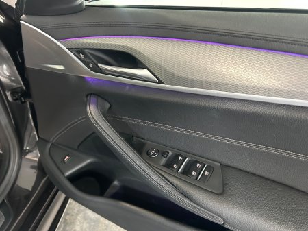 2020 BMW 5-Series - photo 11