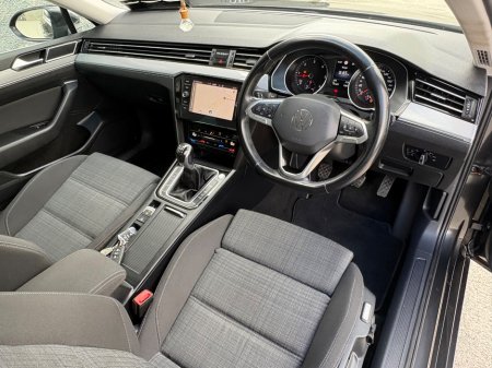 2021 Volkswagen Passat - photo 10