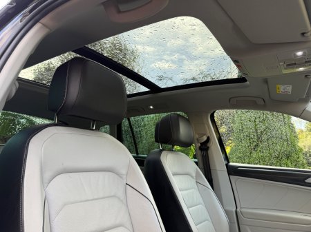 2020 Volkswagen Tiguan - photo 12