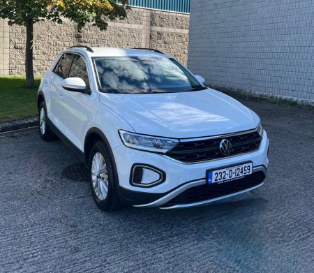 2023 Volkswagen T-Roc