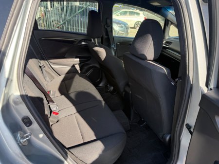 2015 Honda Fit - photo 12