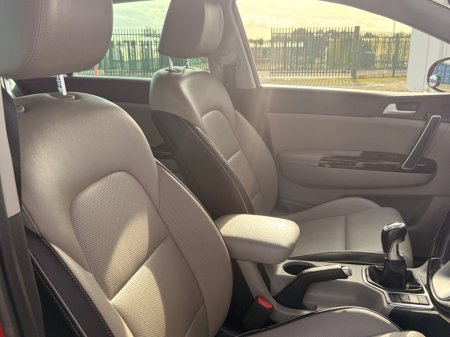 2020 Kia Sportage - photo 18
