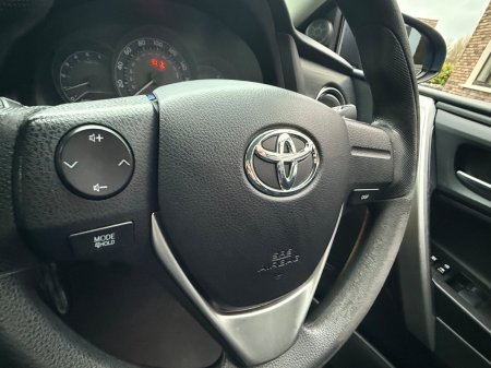 2014 Toyota Auris - photo 12