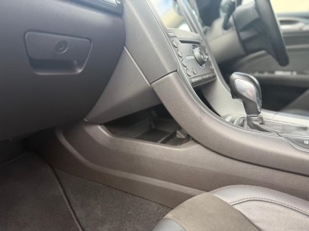 2019 Ford Mondeo - photo 35