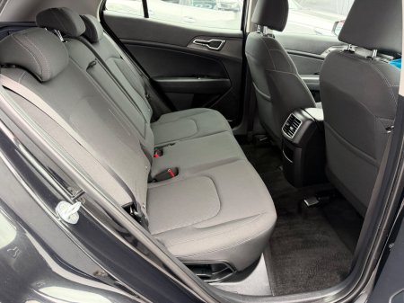 2023 Kia Sportage - photo 5