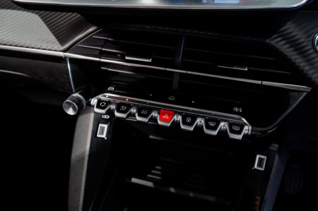 2026 Peugeot 208 - photo 12