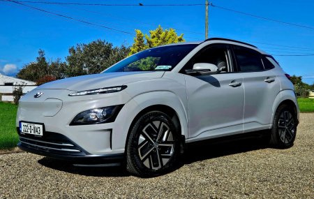 2022 Hyundai KONA Kona EV Premium 64 kWh