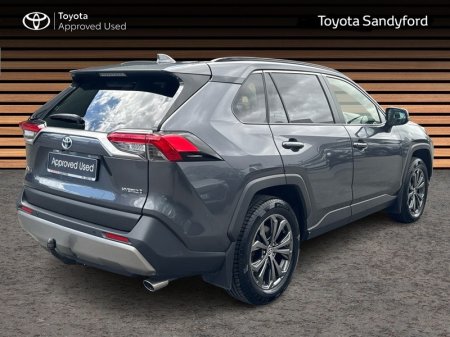 2024 Toyota RAV4 - photo 2
