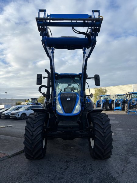 0 New Holland T6.180 - photo 3