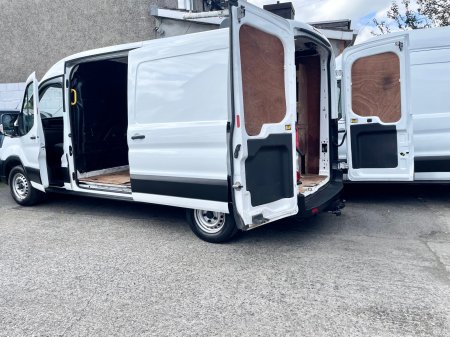 2022 Ford Transit - photo 18