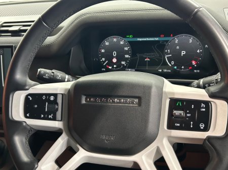 2025 Land Rover Defender - photo 7