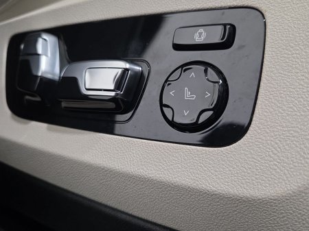 2025 BMW X5 - photo 27