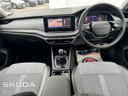 2025 Skoda Octavia - photo 2