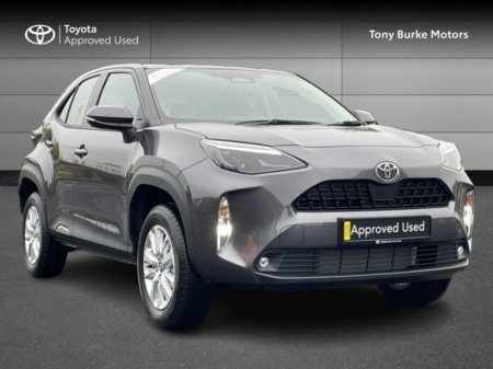 2026 Toyota Yaris Cross - Luna - 1.5 Hybrid &ndash; Automatic- Save EUR 1,500 &ndash; Demo Model - Delivery KMs // Remote Ce