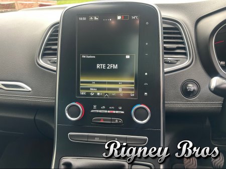 2021 Renault Grand Scenic - photo 17
