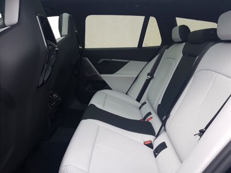 2026 BMW M5 - photo 20