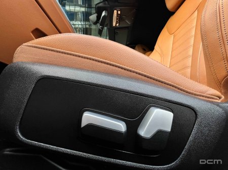 2022 BMW 3-Series - photo 19