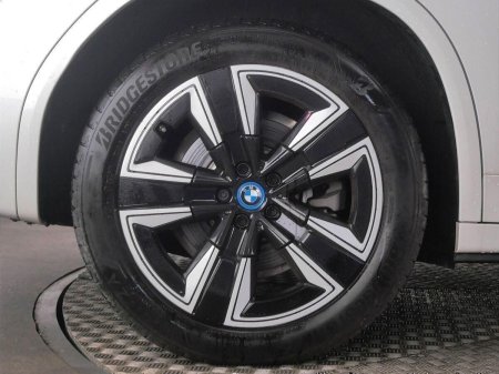 2025 BMW iX3 - photo 14