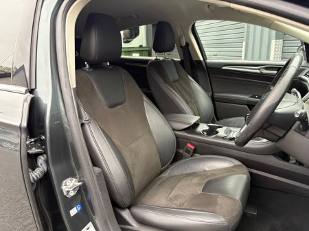 2018 Ford Mondeo - photo 15