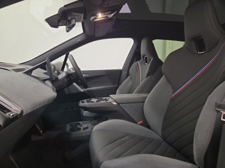 2026 BMW iX - photo 7