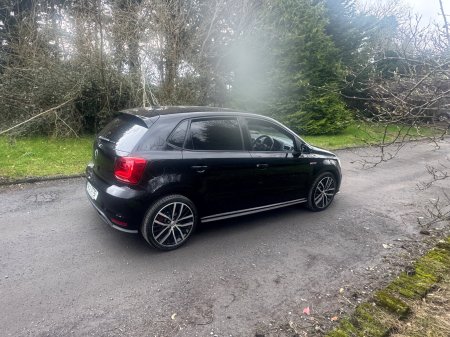 2016 Volkswagen Polo - photo 2