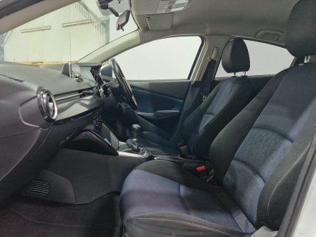2015 Mazda Mazda2 - photo 17