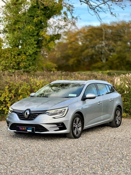 2021 Renault Megane - photo 8