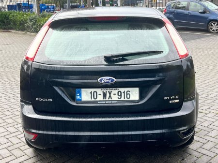 2010 Ford Focus - photo 13