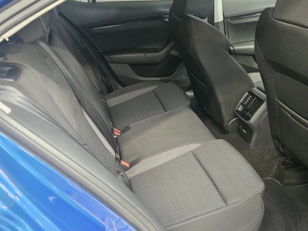 2023 Skoda Octavia - photo 5