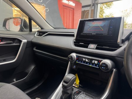 2021 Toyota RAV4 - photo 11