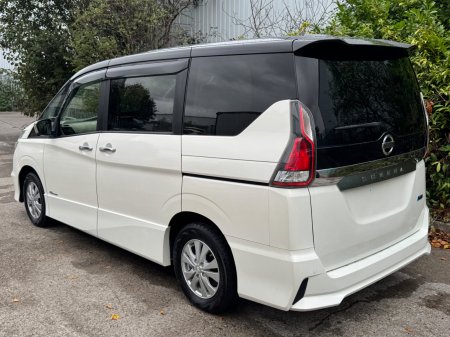 2017 Nissan Serena - photo 23