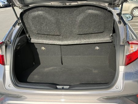 2017 Toyota C-HR - photo 28