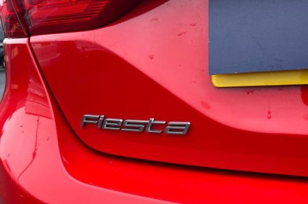 2020 Ford Fiesta - photo 27