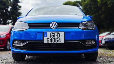 2015 Volkswagen Polo - photo 2