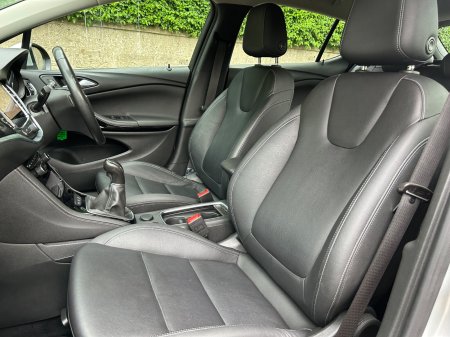 2020 Opel Astra - photo 18