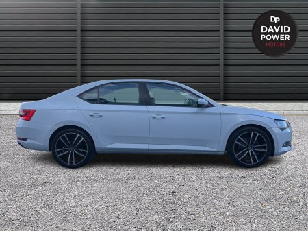 2016 Skoda Superb - photo 8