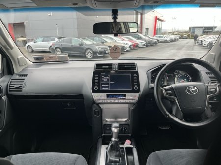 2022 Toyota Land Cruiser - photo 8