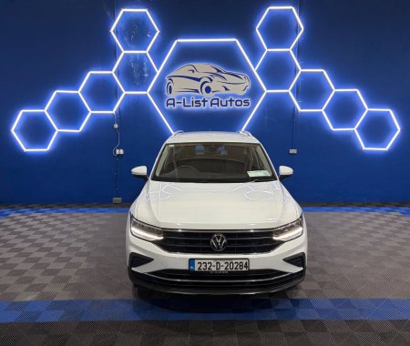 2023 Volkswagen Tiguan - photo 6