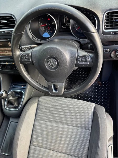 2011 Volkswagen Golf - photo 13