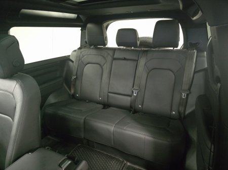 2024 Land Rover Defender - photo 4